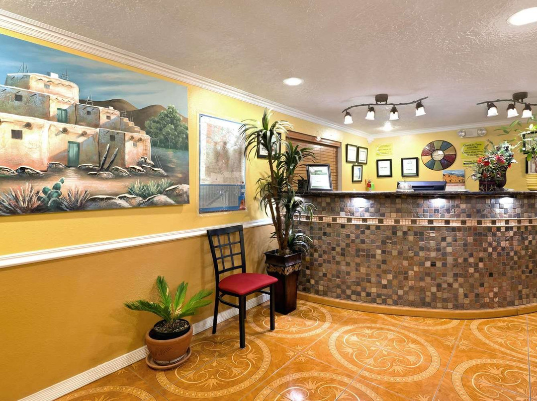 Super 8 by Wyndham Alamogordo主图