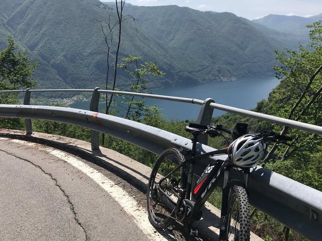 Rent E-bike Porlezza景点图片