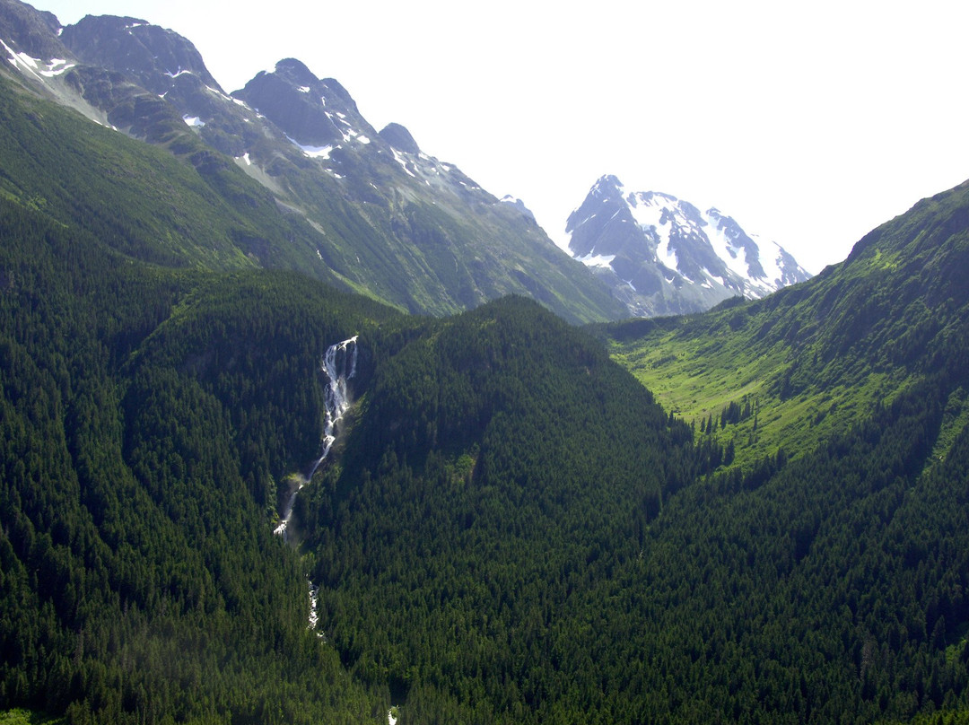 Bella Coola Valley Visitor Information Booth-Bella Coola必去景点