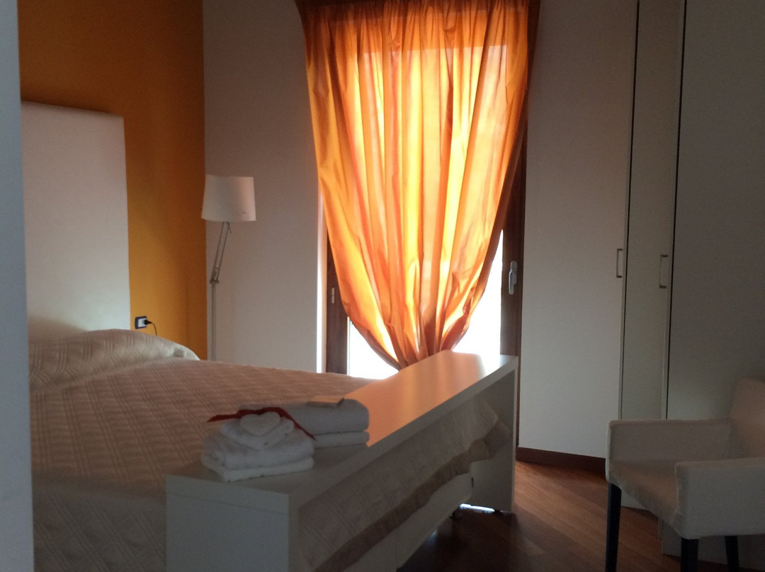 Maisonne Antoinette主图