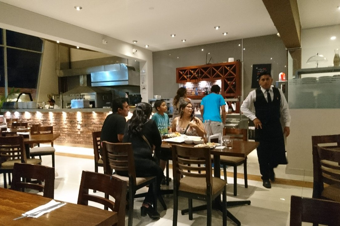 Polleria Y Restaurant El Dorado