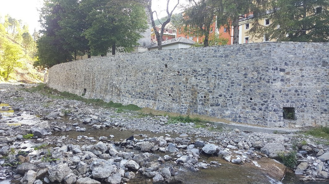 Santuario di Nostra Signora delle Tre Fontane-Montoggio必去景点