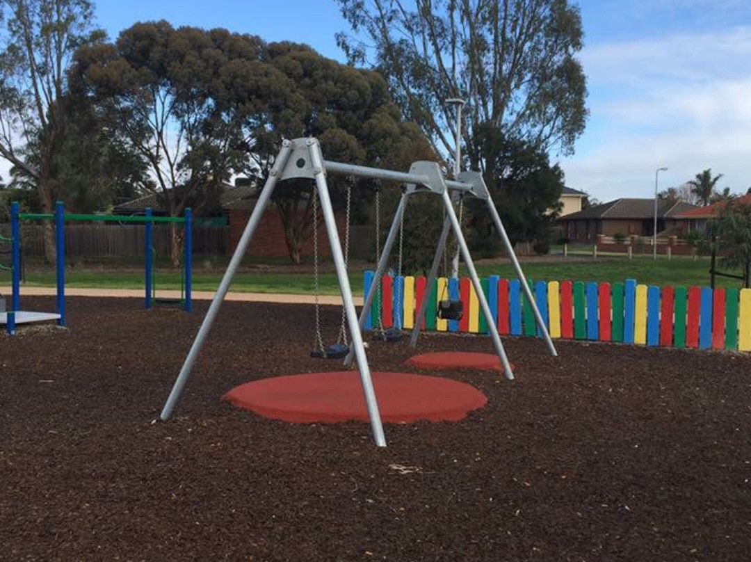 Winchester Ave Playground