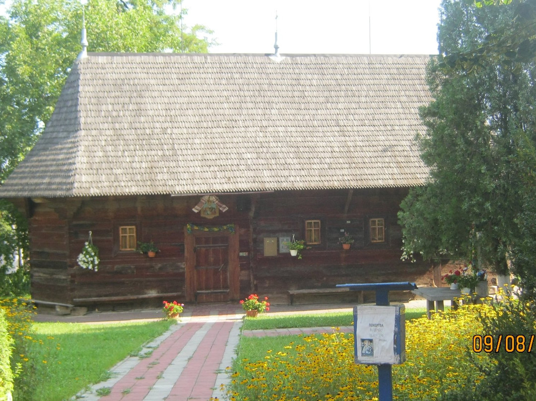 St. Nicholas Wooden Church-Chernivtsi必去景点