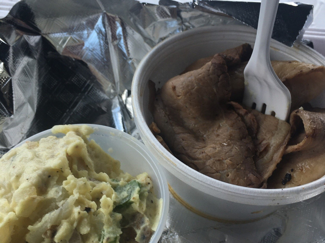 Truckers Smokehouse And Deli