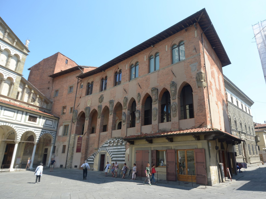 Palazzo dei Vescovi景点图片