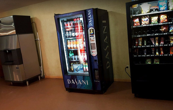 Travel Host Motel主图