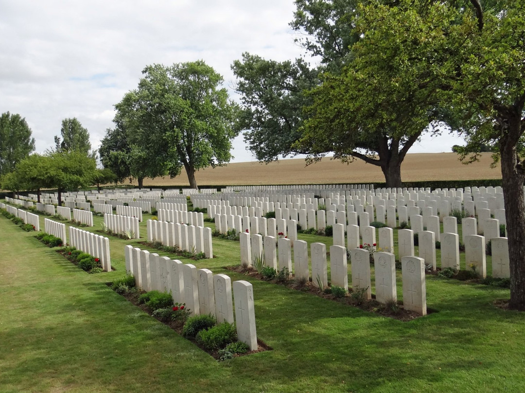 Warlencourt British Cemetery景点图片
