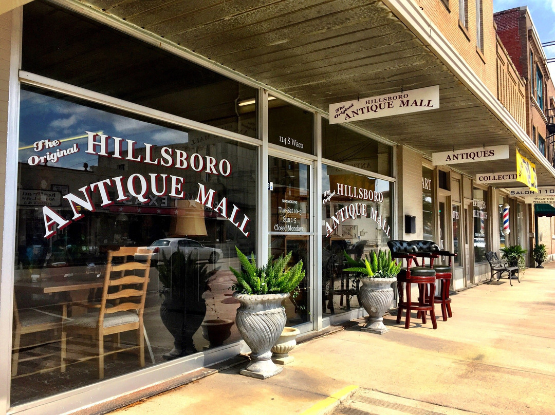 The Hillsboro Antique Mall-Hillsboro必去景点