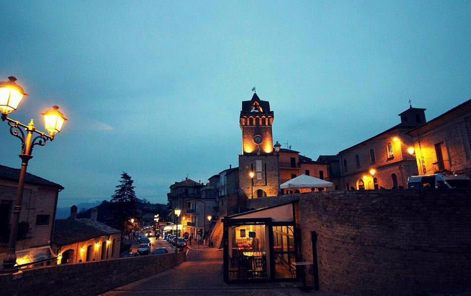 Tortoreto餐馆和美食-I Compari del Barone
