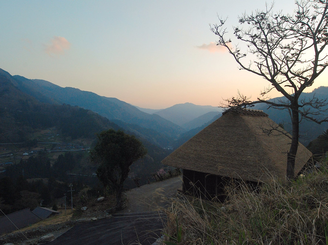 桃源乡祖谷的山里山林小屋