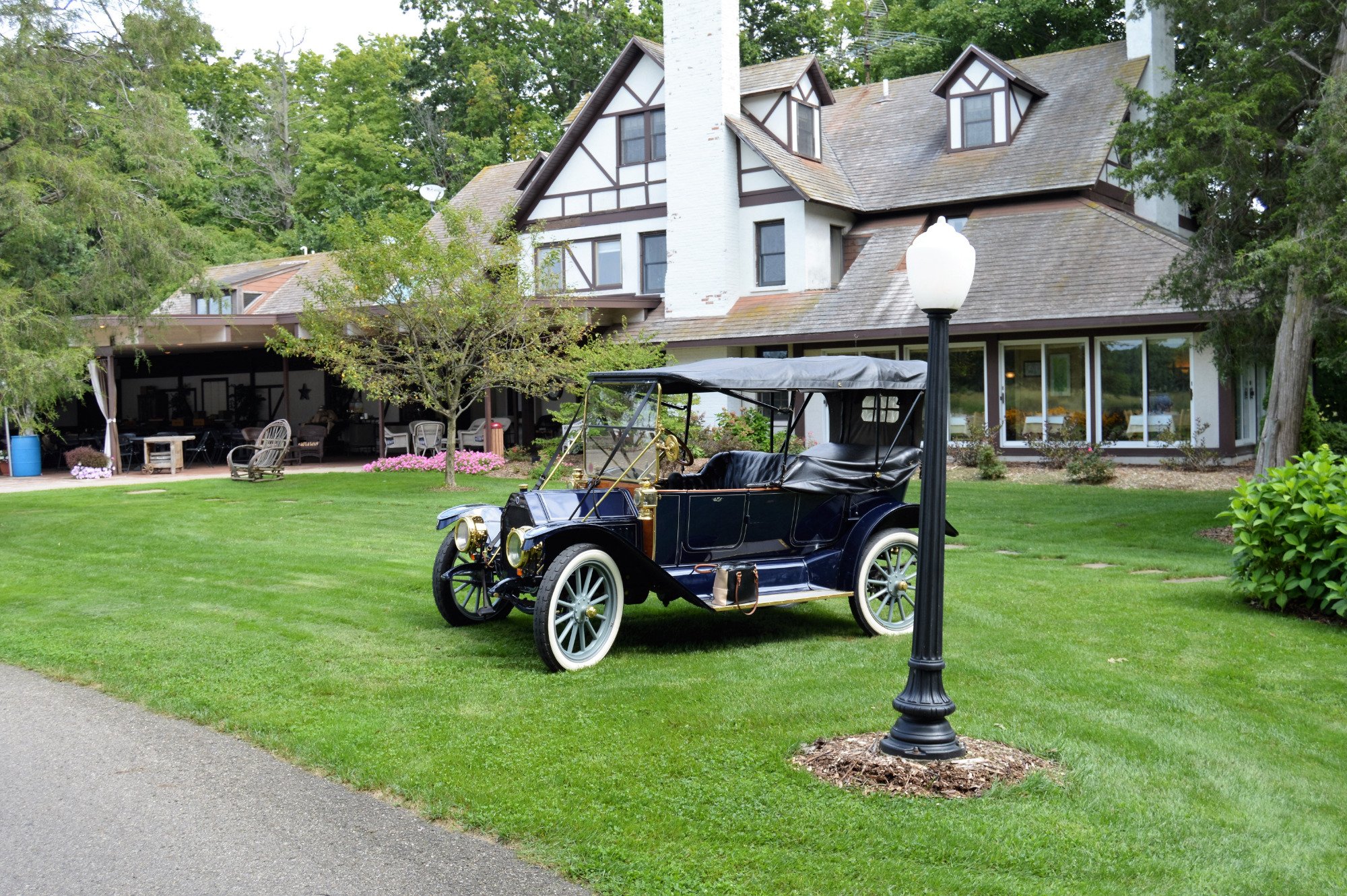 Inn at HawksHead-官方