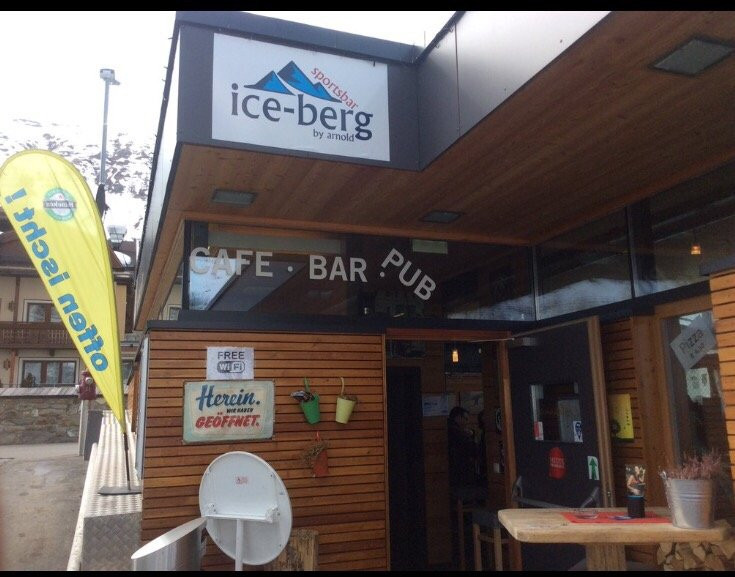 Ice-Berg Sportsbar景点图片