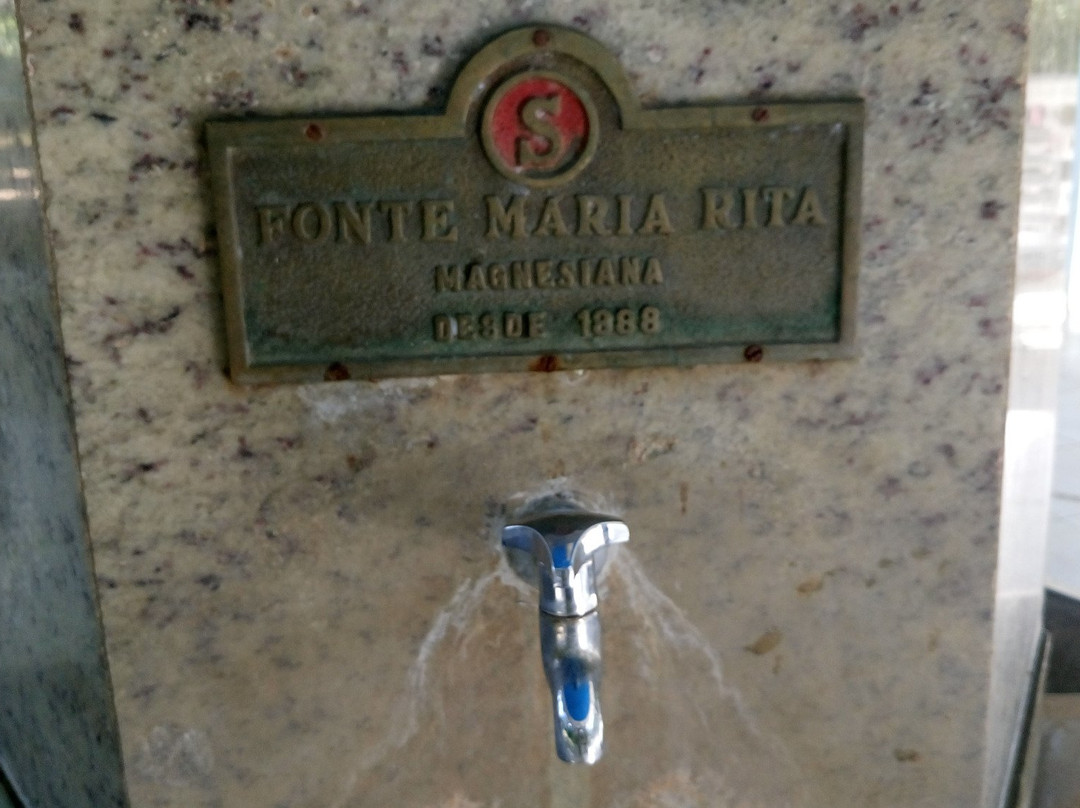 Parque das Águas Minerais Salutaris-Paraiba Do Sul必去景点