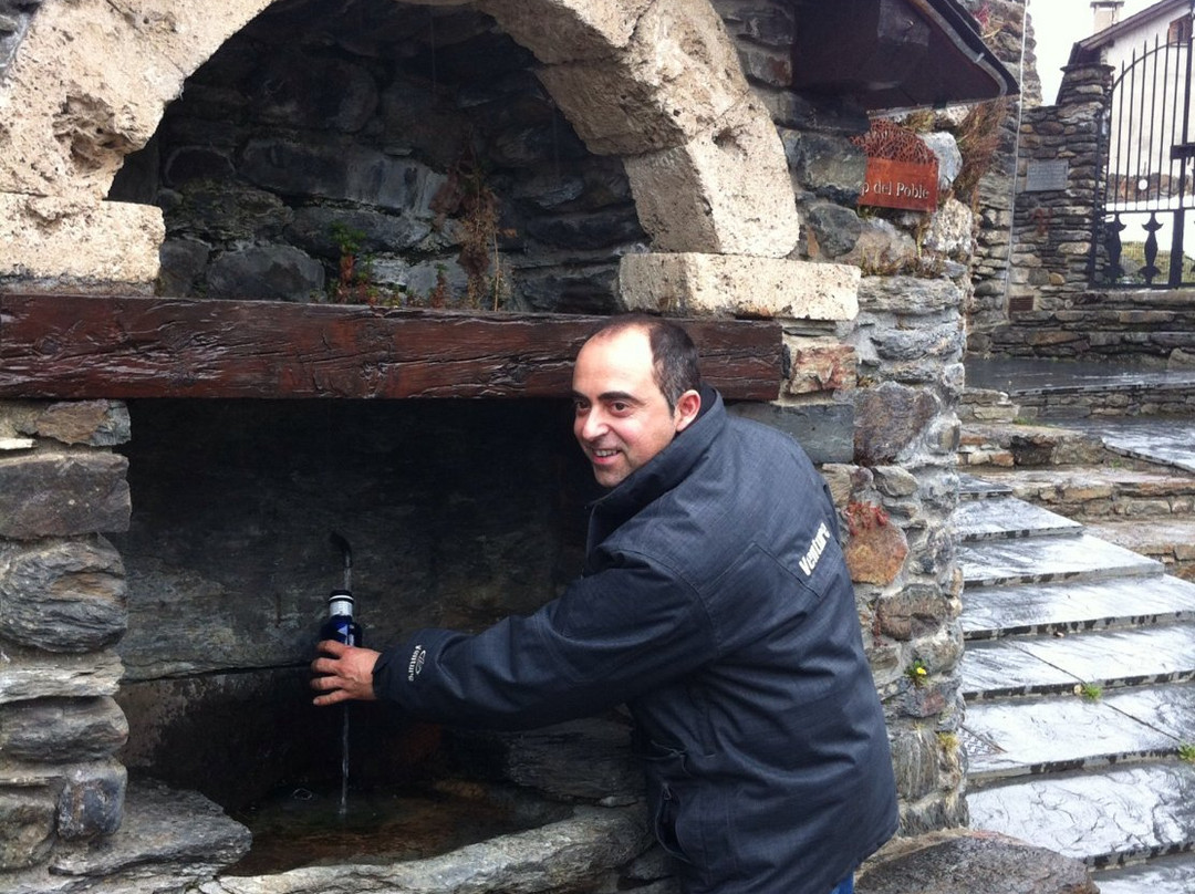 Església de Sant Serni de Llorts-就滋必去景点