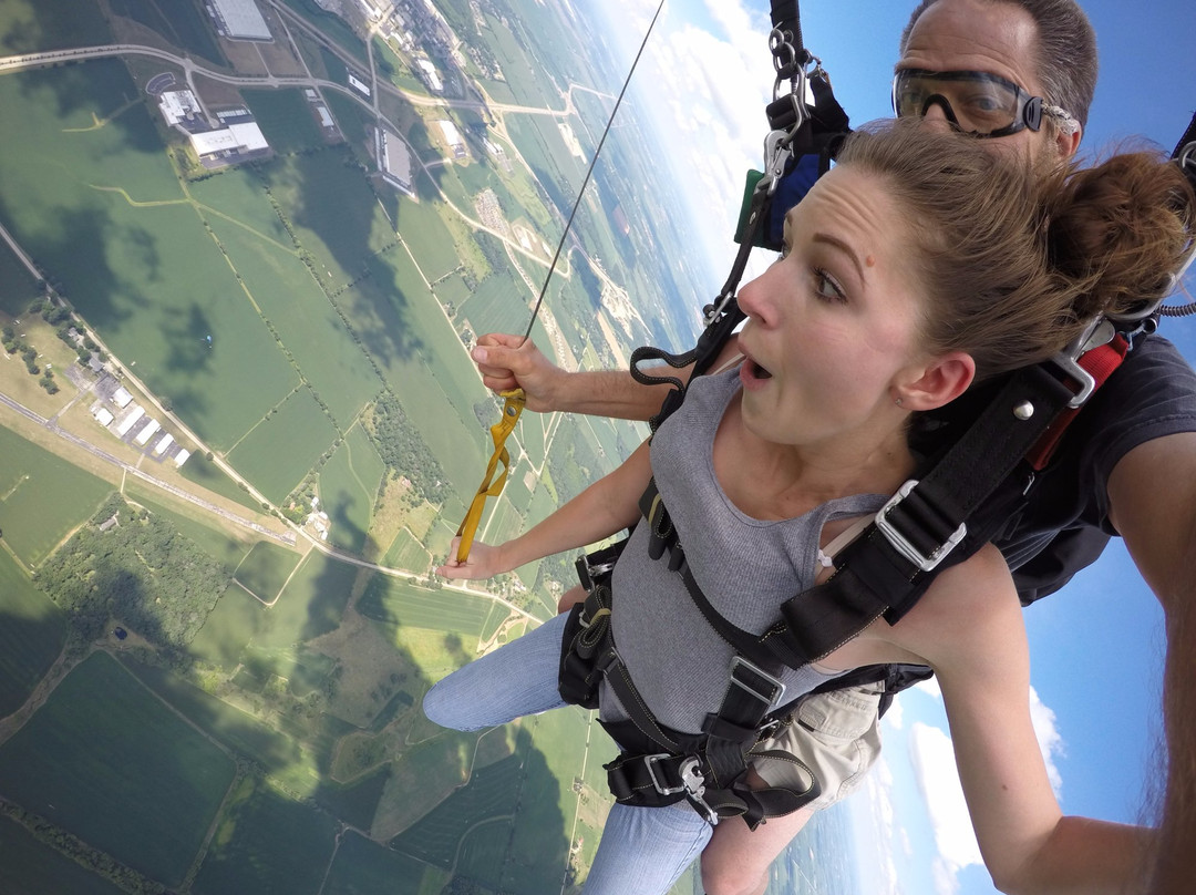 Skydive the Rock-伯洛伊特必去景点