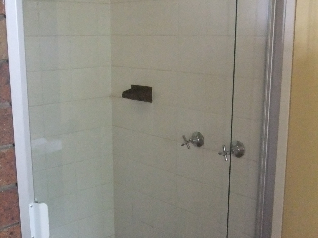 Golden West Motor Inn主图