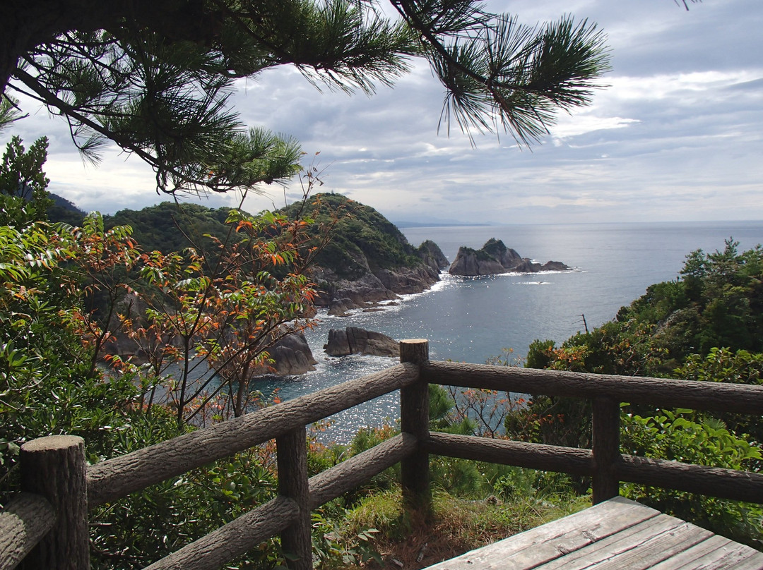 Shirahara Kamogaiso Rocky Shore-岩美町必去景点