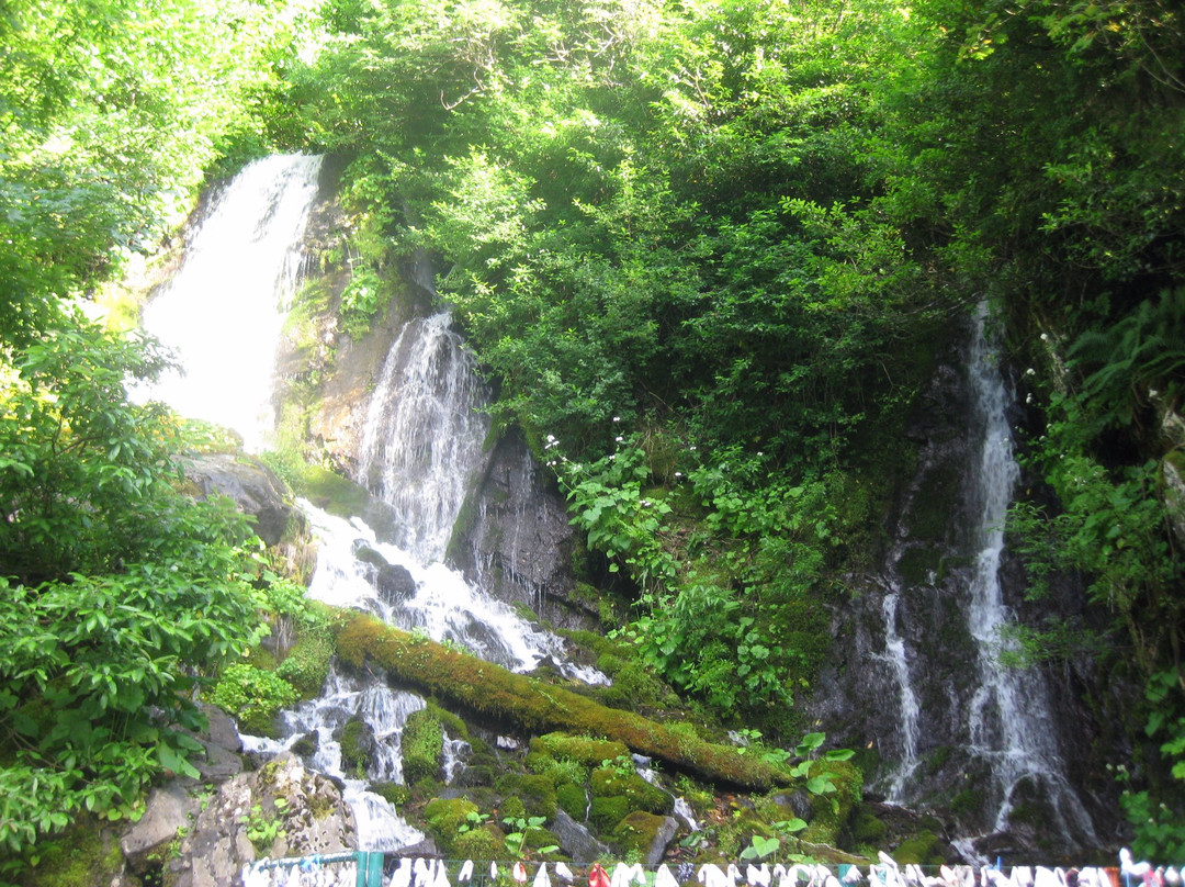 Waterfall Ptichiy Klyuv景点图片