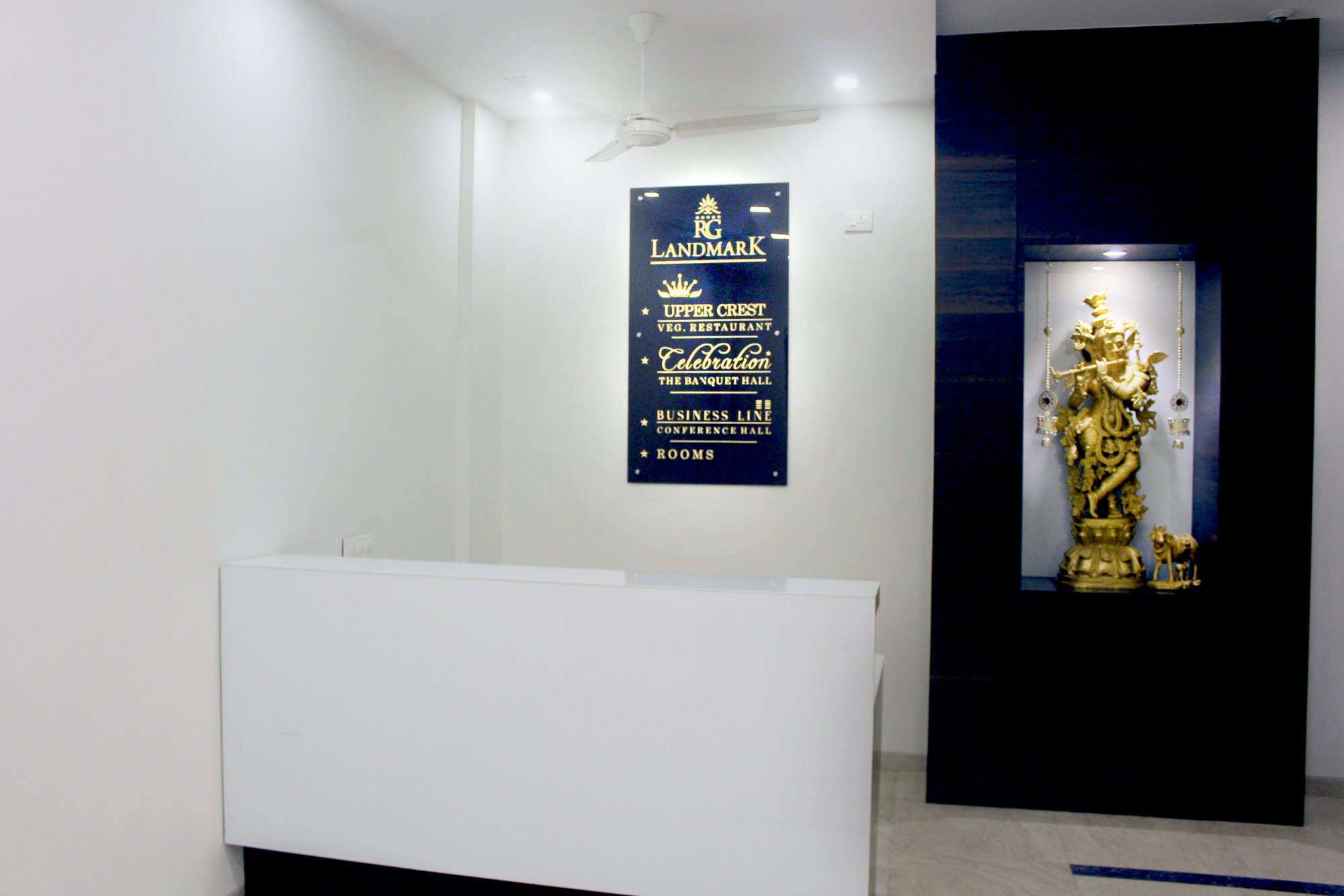 Hotel RG Landmark-浴室