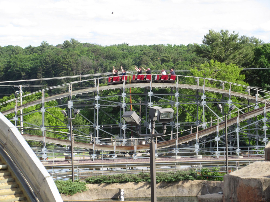 Timber Falls Adventure Golf-威斯康星峡谷必去景点