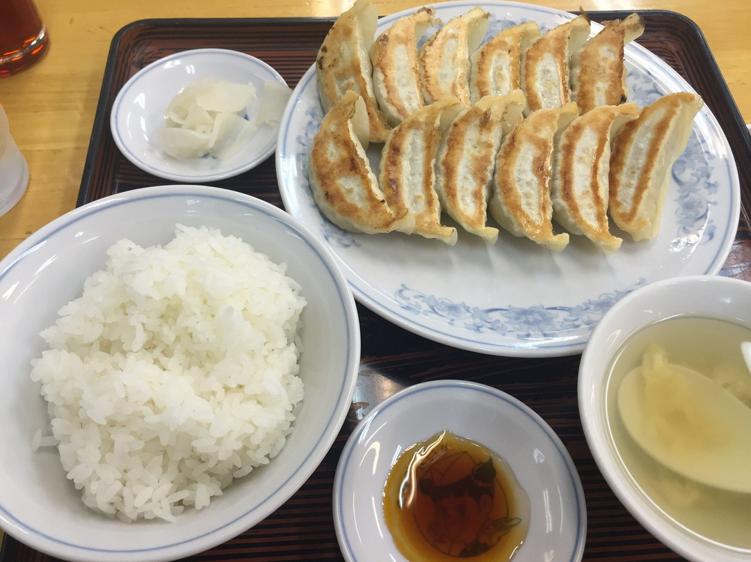 ぎょうざの満州 宮原駅前店