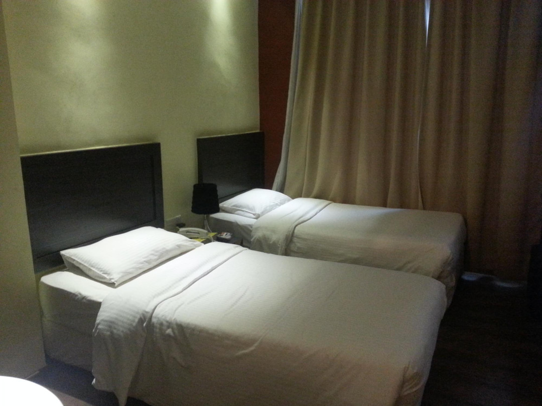 酷庆商务休闲酒店主图