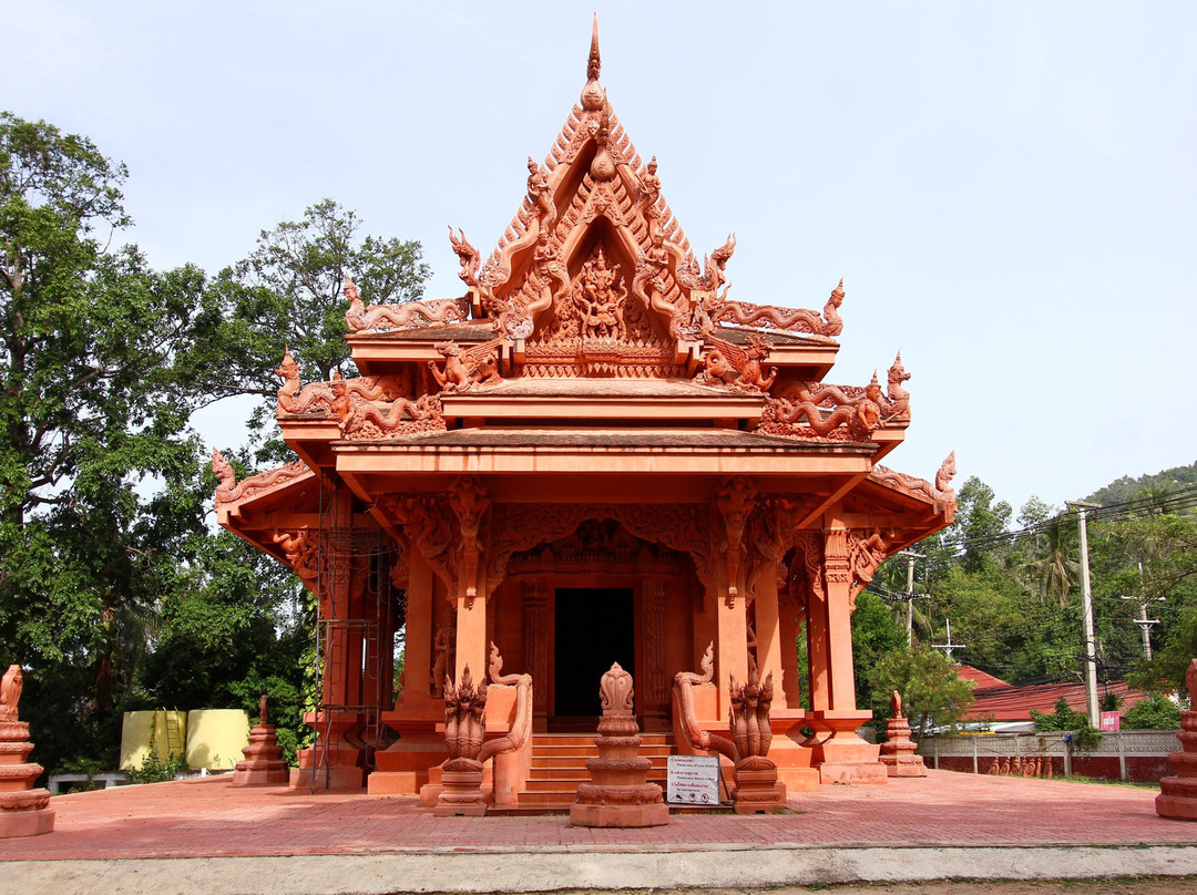 西拉努寺-苏梅岛必去景点
