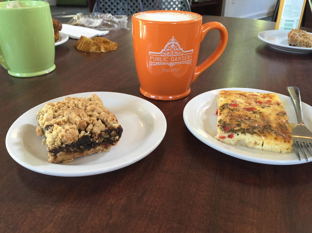 Fergusons Cove餐馆和美食-Uncommon Grounds