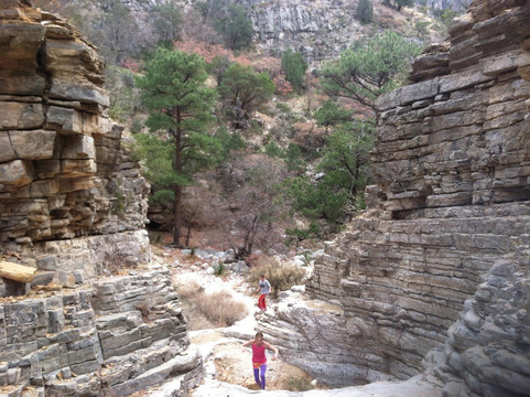 Devil's Hall Trail-Guadalupe Mountains National Park必去景点