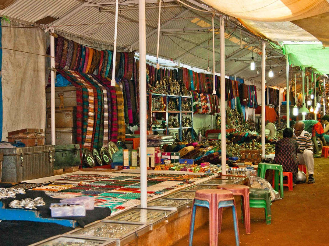 Tibetan Handicraft and souvenirs market景点图片
