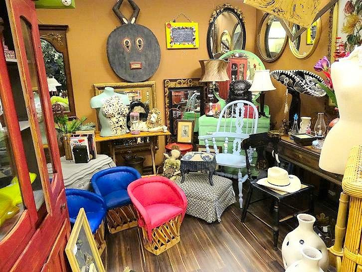 Piccolo Antique Mall景点图片