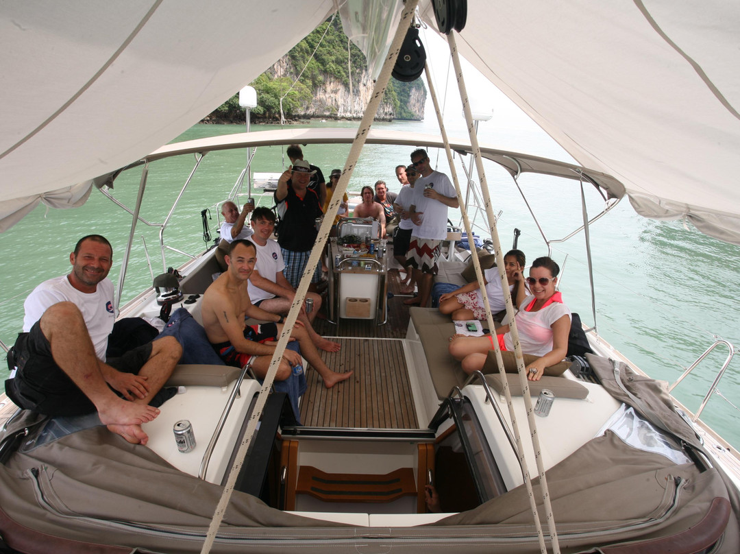 PinkShrimp Yachting-奈汉必去景点