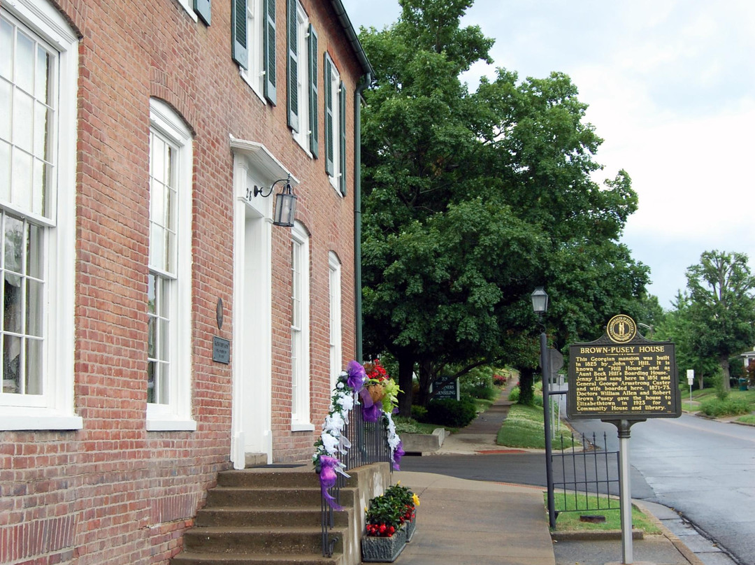 Brown-Pusey House-伊丽莎白敦必去景点