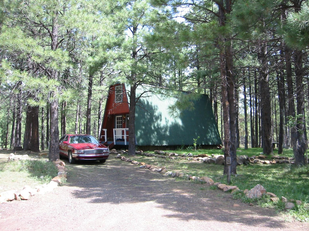 Rustic Rim Hideaway