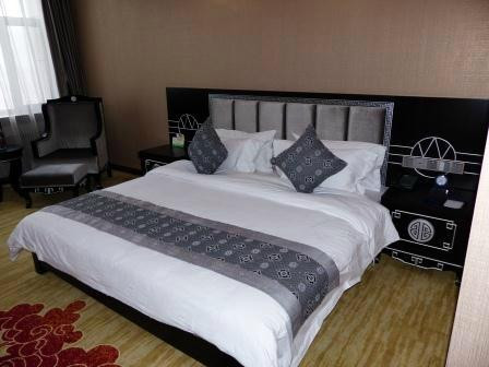 甘南雪螺大酒店主图