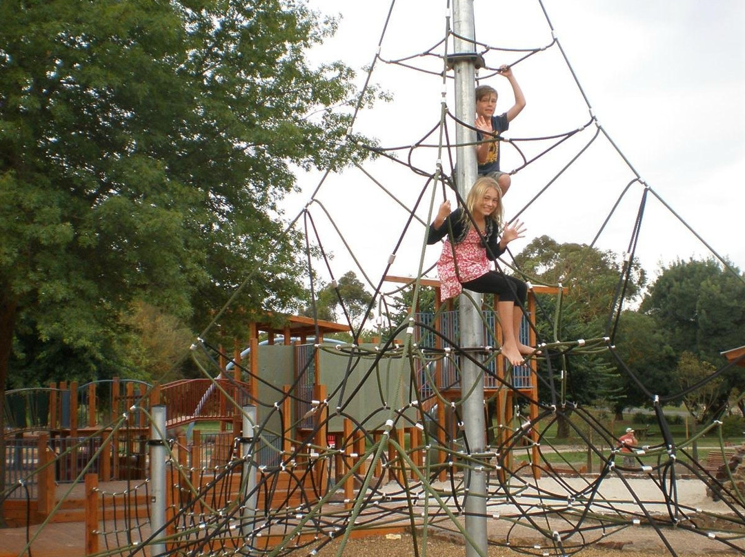 Yarra Glen Adventure Playground, McKenzie Reserve-亚拉格林必去景点