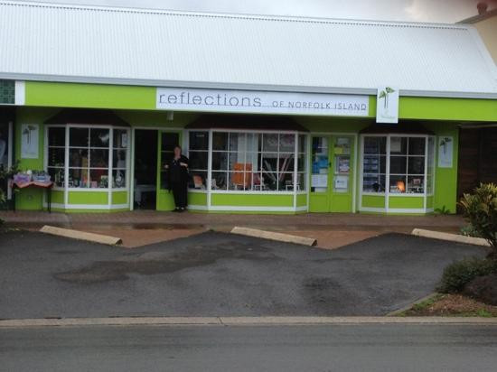 Reflections of Norfolk Island-诺福克岛必去景点