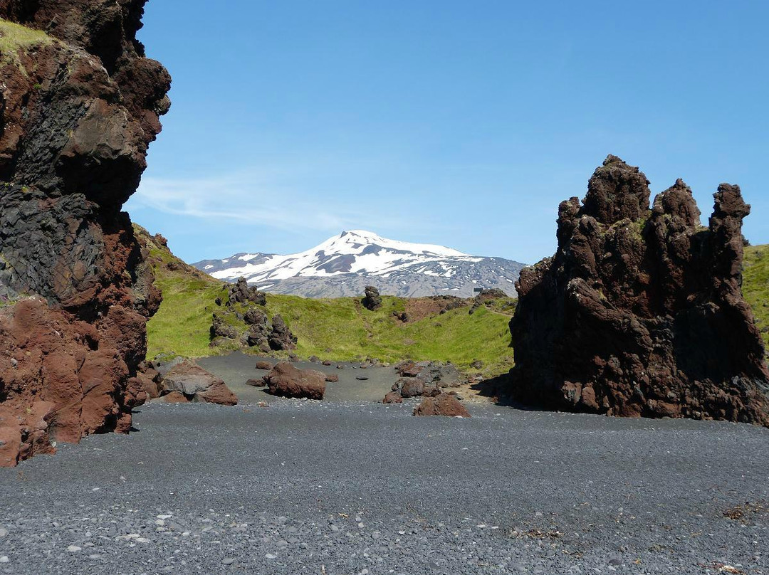 Dritvik and Djupalonssandur-Hellnar必去景点