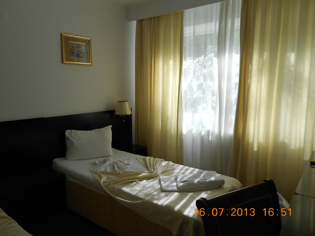 Hotel Europolis主图