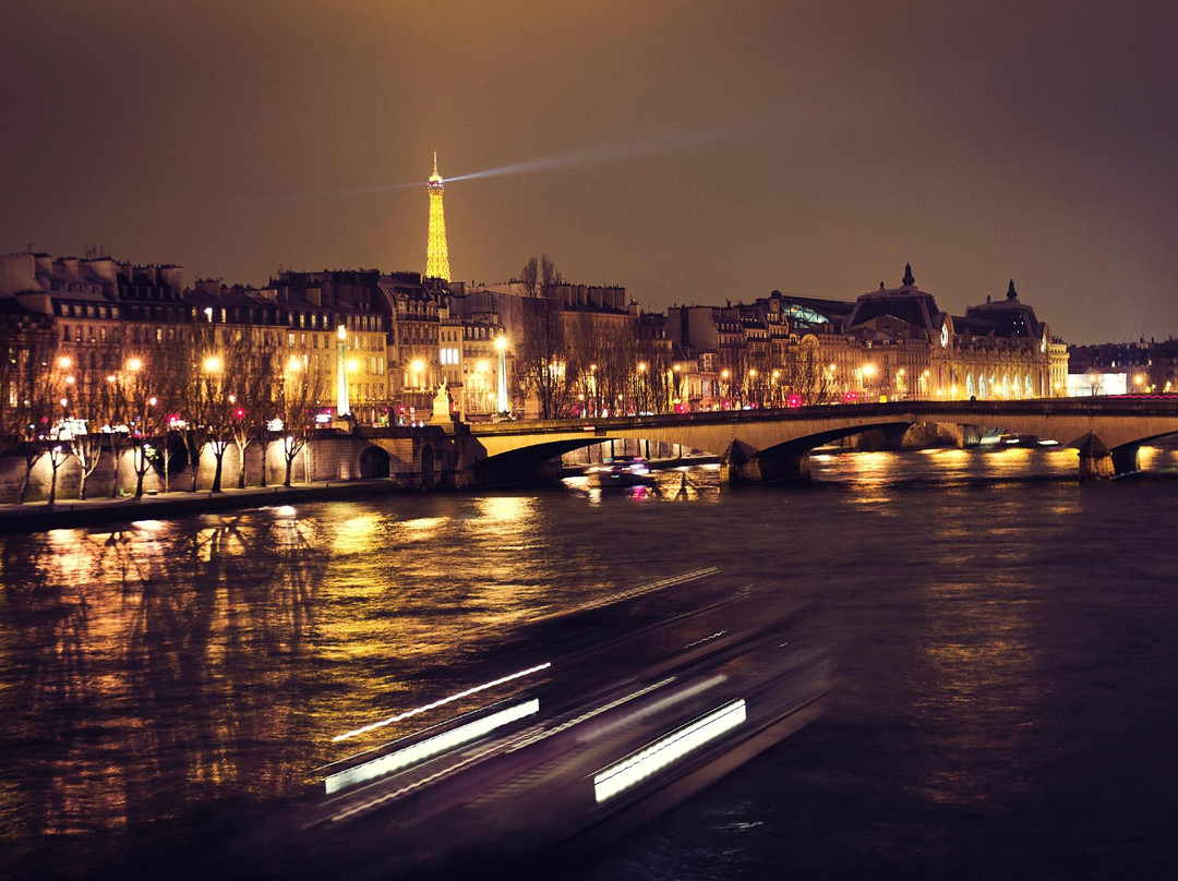 Aperture Tours-巴黎必去景点