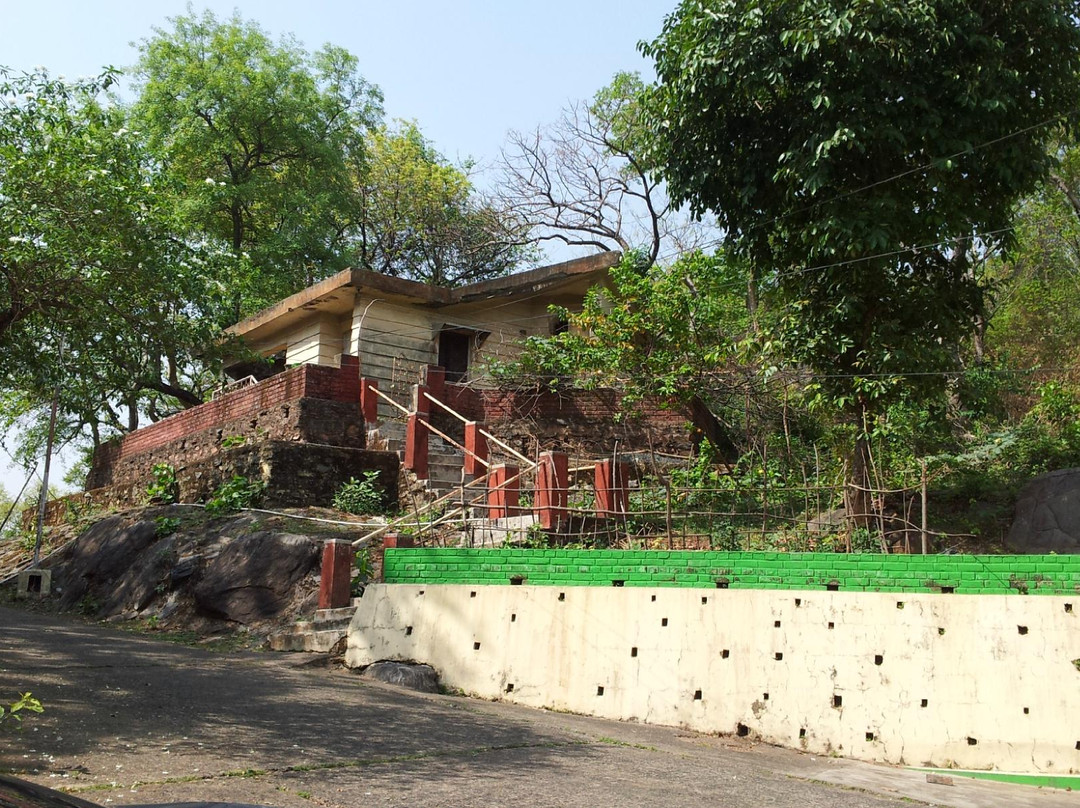 Maithan Tourist Lodge