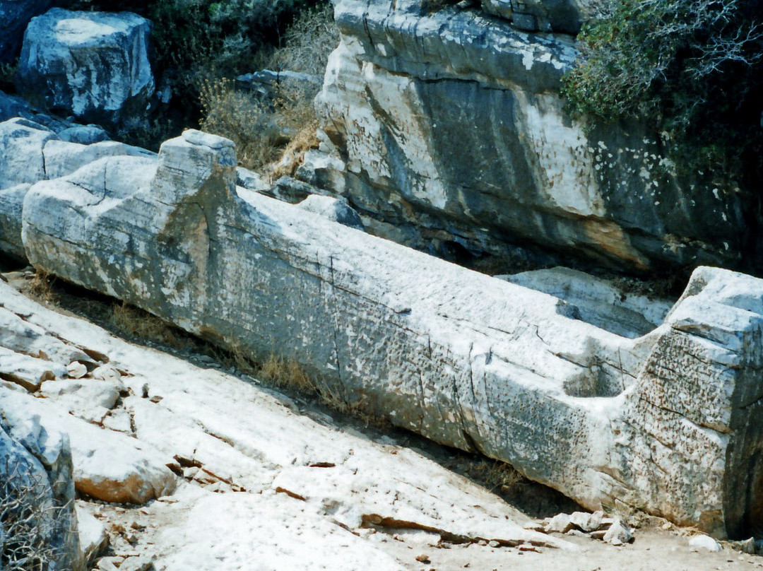 Melanes Kouros Statue