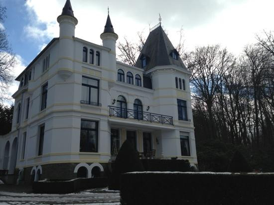 Chateau Les Tourelles