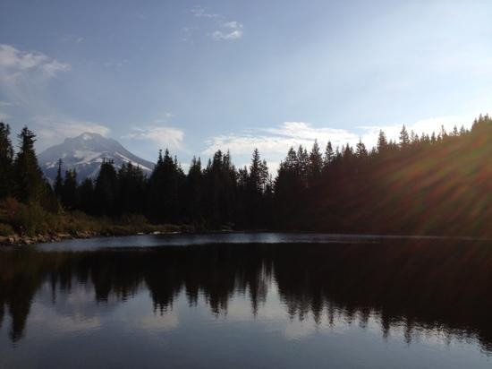 Mirror Lake Trail-胡德里弗必去景点