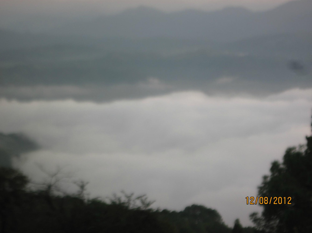 Moon Hotel And Restaurant主图