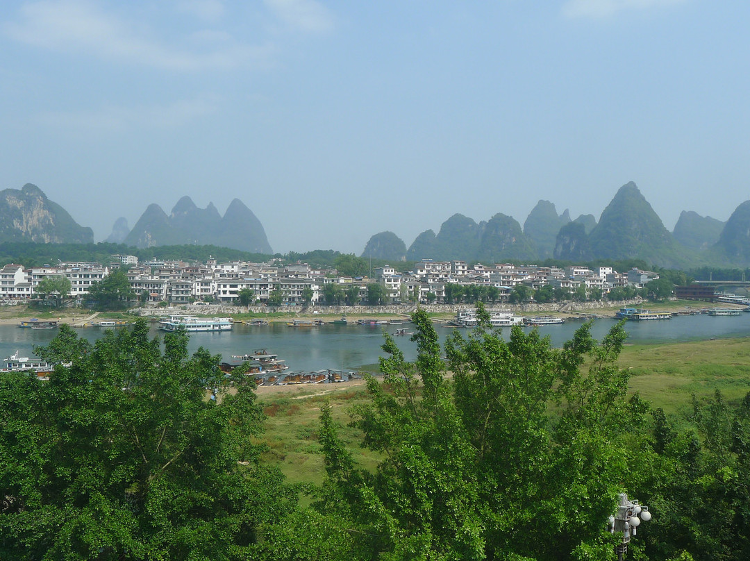 君豪大酒店主图