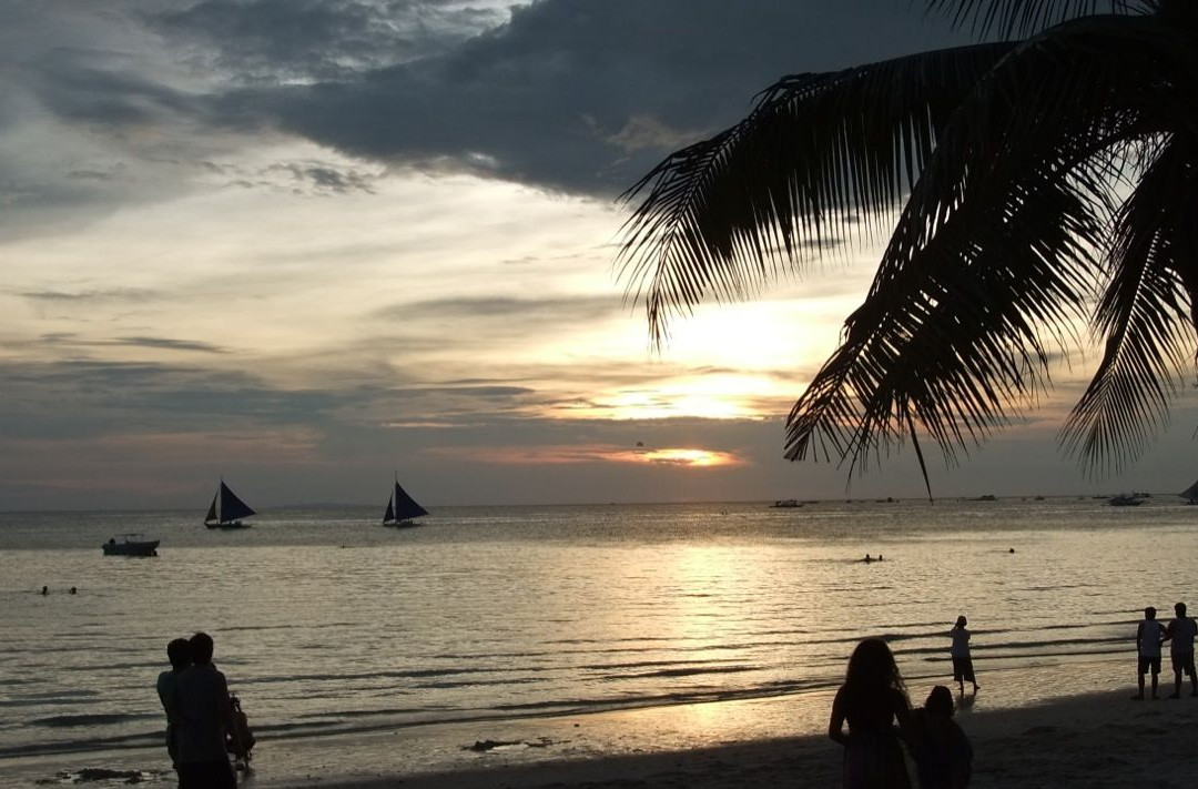 白沙滩-长滩岛必去景点