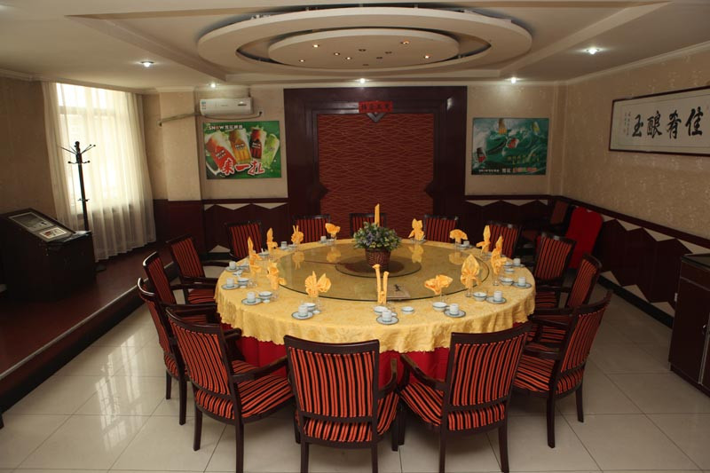 金源大酒店主图