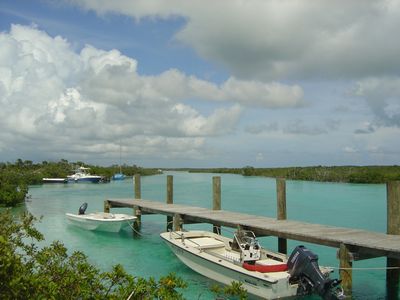 Hawk's Nest Resort and Marina-客卧